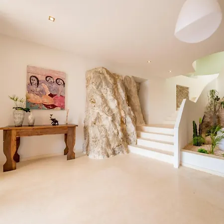 Hilltop Villa *
